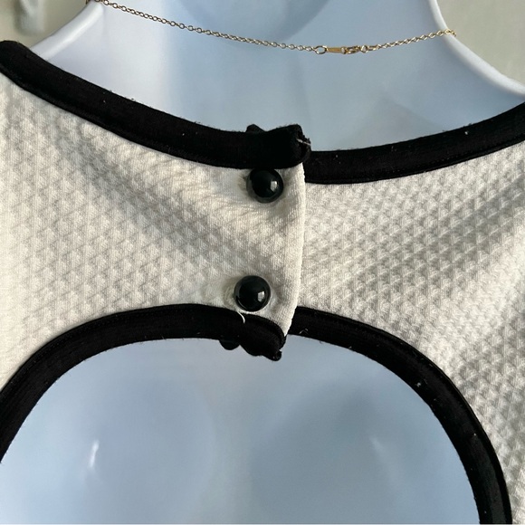 Bebe White Mini Dress with Black Trim - Size Small - Perfect for Summer Parties! - Picture 6 of 9